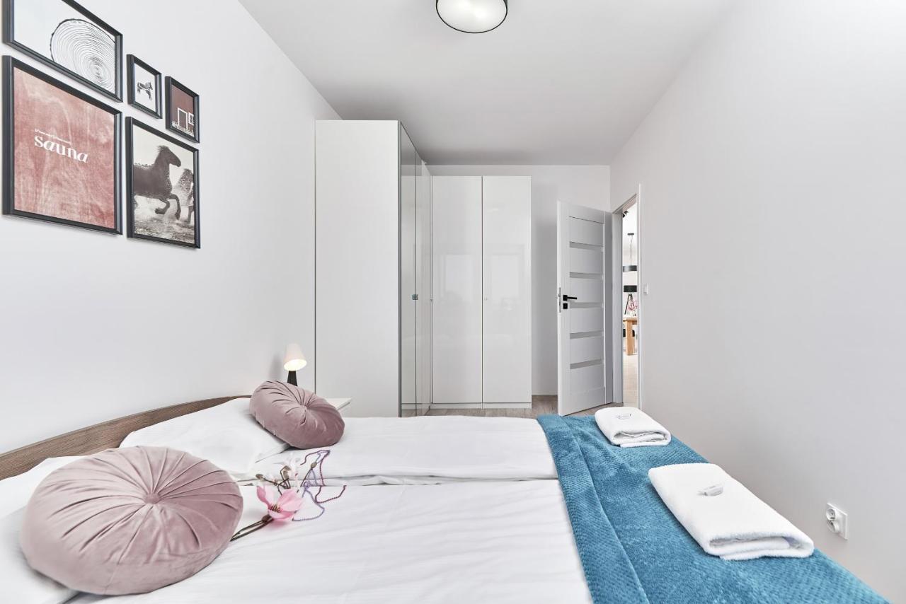 Exclusive Apartments Teczowa With Underground Parking By Noclegi Renters Vratislav Exteriér fotografie