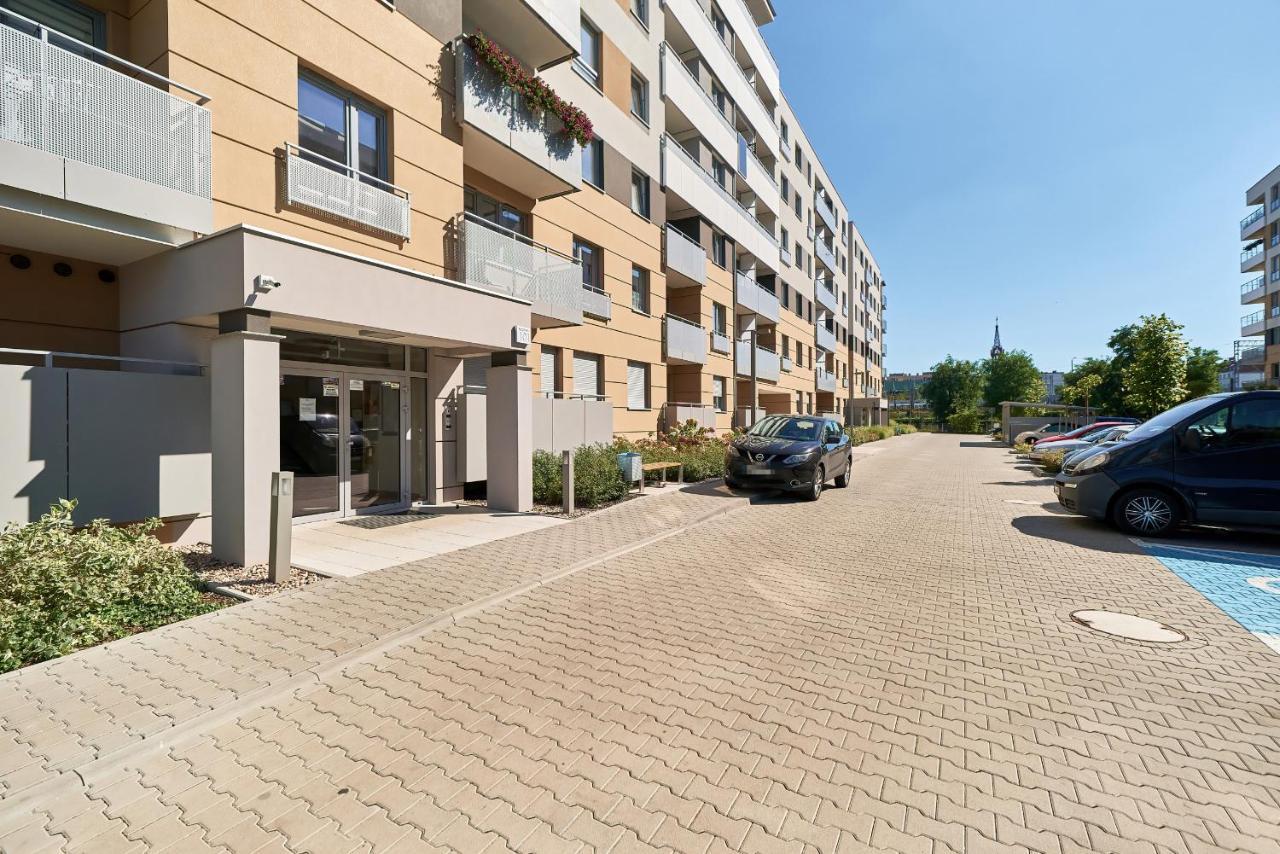 Exclusive Apartments Teczowa With Underground Parking By Noclegi Renters Vratislav Exteriér fotografie