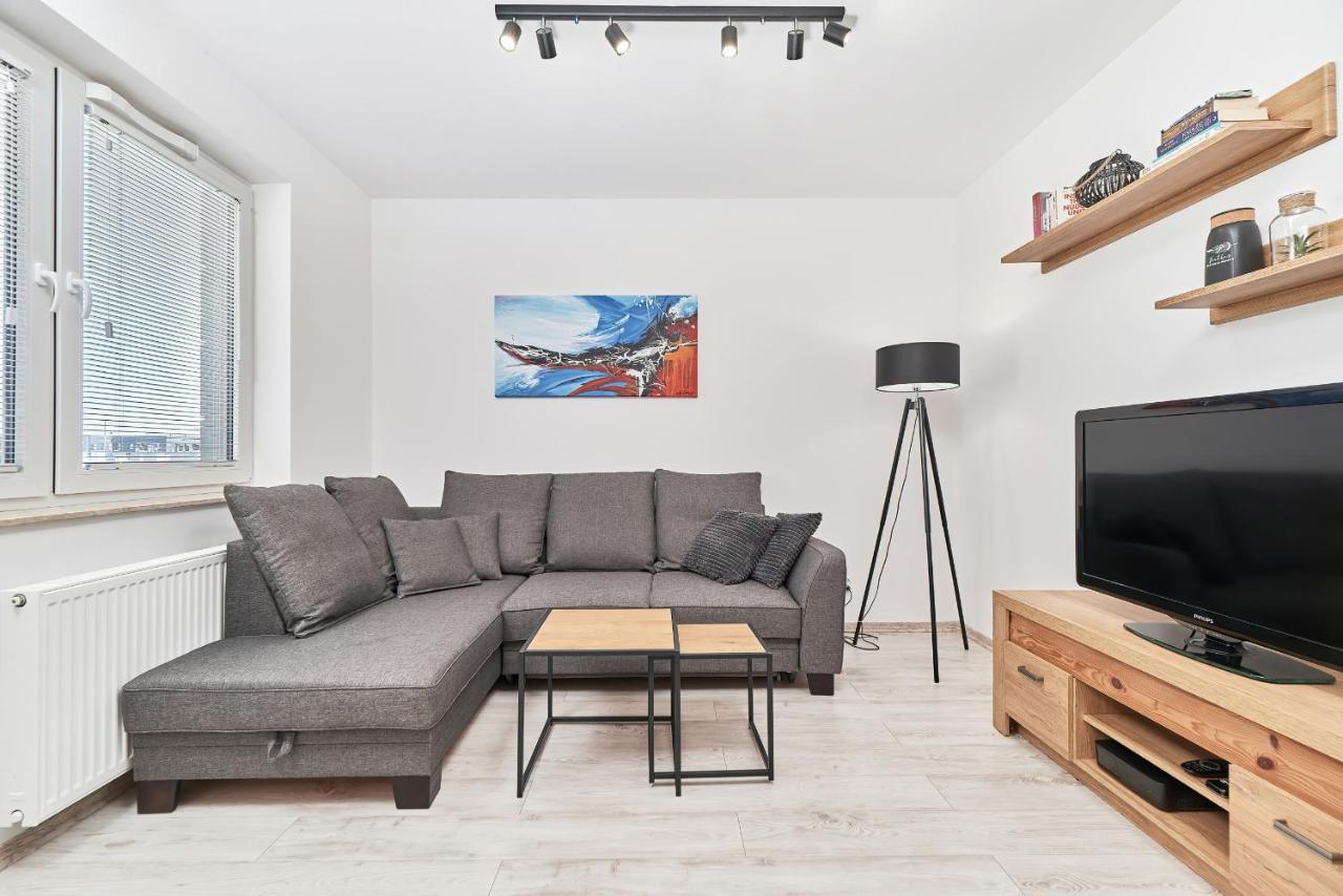 Exclusive Apartments Teczowa With Underground Parking By Noclegi Renters Vratislav Exteriér fotografie